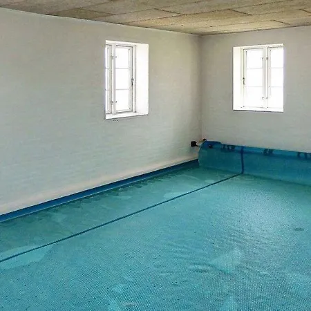 Vakantiehuis Sleeps 20 Pool Wifi *