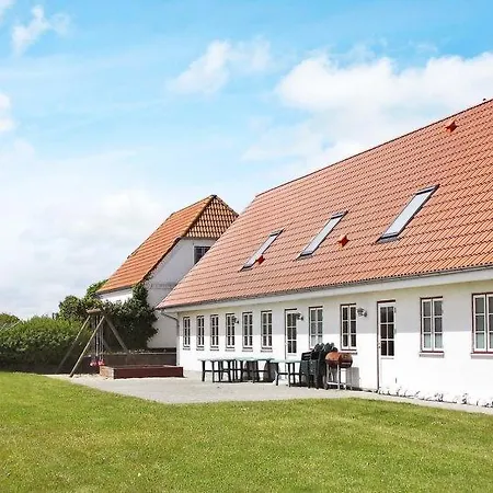 Vakantiehuis Sleeps 20 Pool Wifi