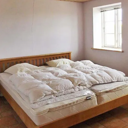 Vakantiehuis Sleeps 20 Pool Wifi