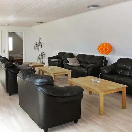 Sleeps 20 Pool Wifi